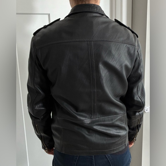 Danier Dark Black Leather Jacket - Picture 4 of 4